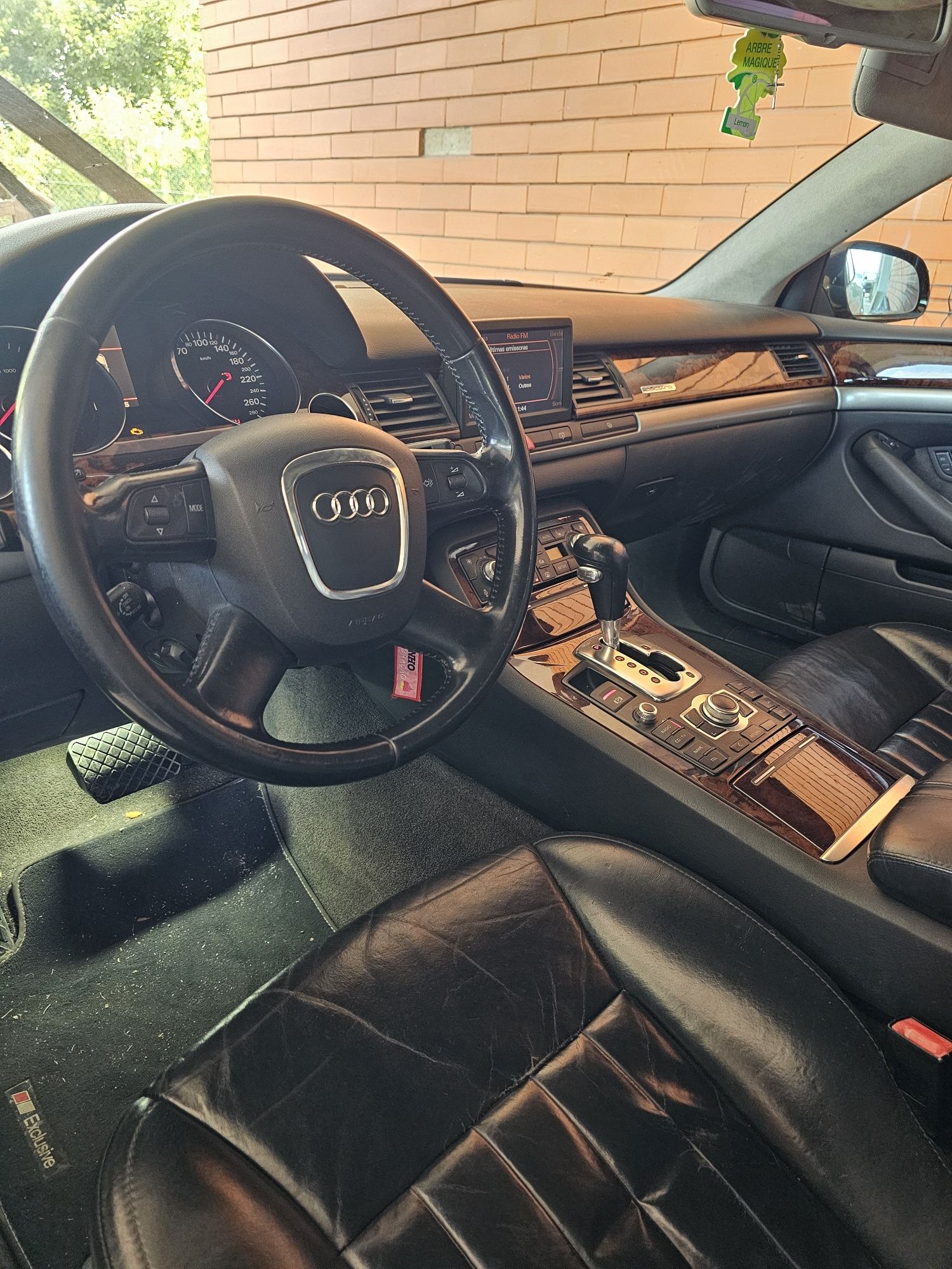 Audi A8 4.2 TDI V8