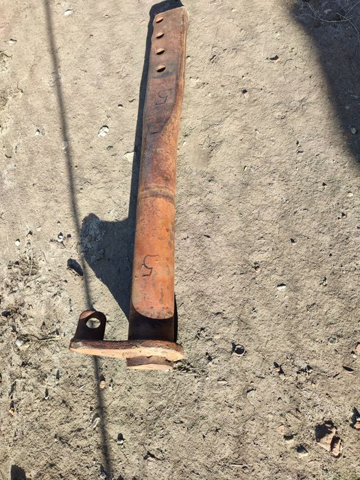 Стойка плуг ПНБ 3 Круглая стойка плуга Высокая Плуг ПЛН 8 Плуг ПБН 4