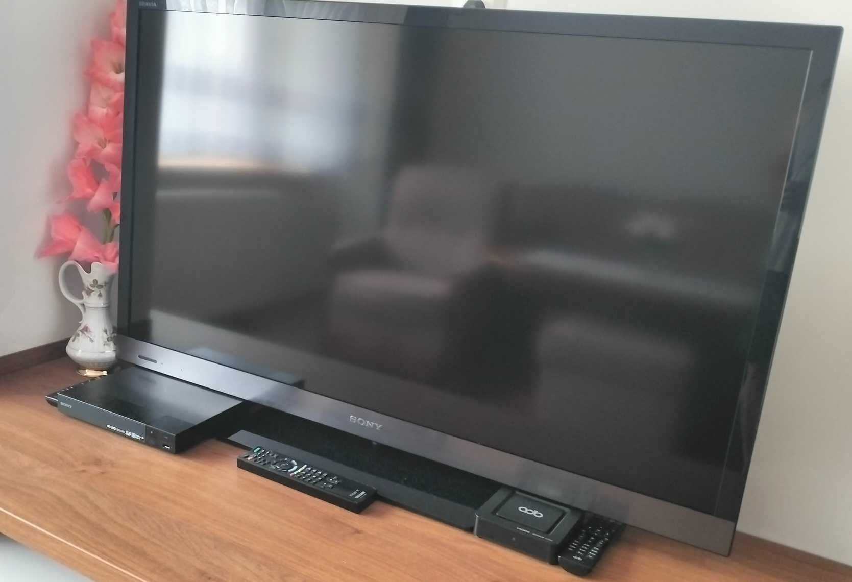 Sony Bravia KDL-46EX520 plus dekoder DVBT2 46 cali kabel HDMI