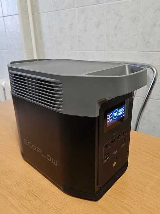 Зарядна станція EcoFlow DELTA 2 (1800 Вт, 1024 Вт/год)