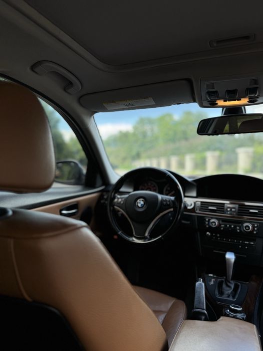 BMW e90, 3.0i, 2011p
