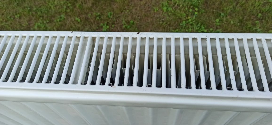 Grzejnik dwupłytowy IDMAR