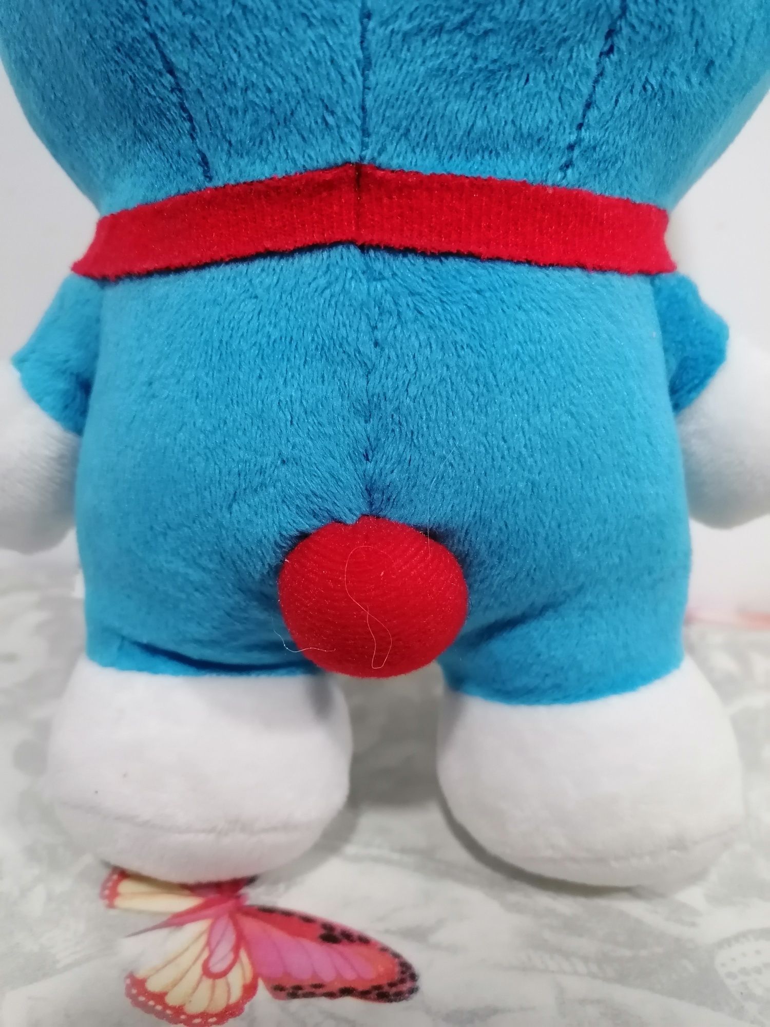 Boneco Doraemon em peluche