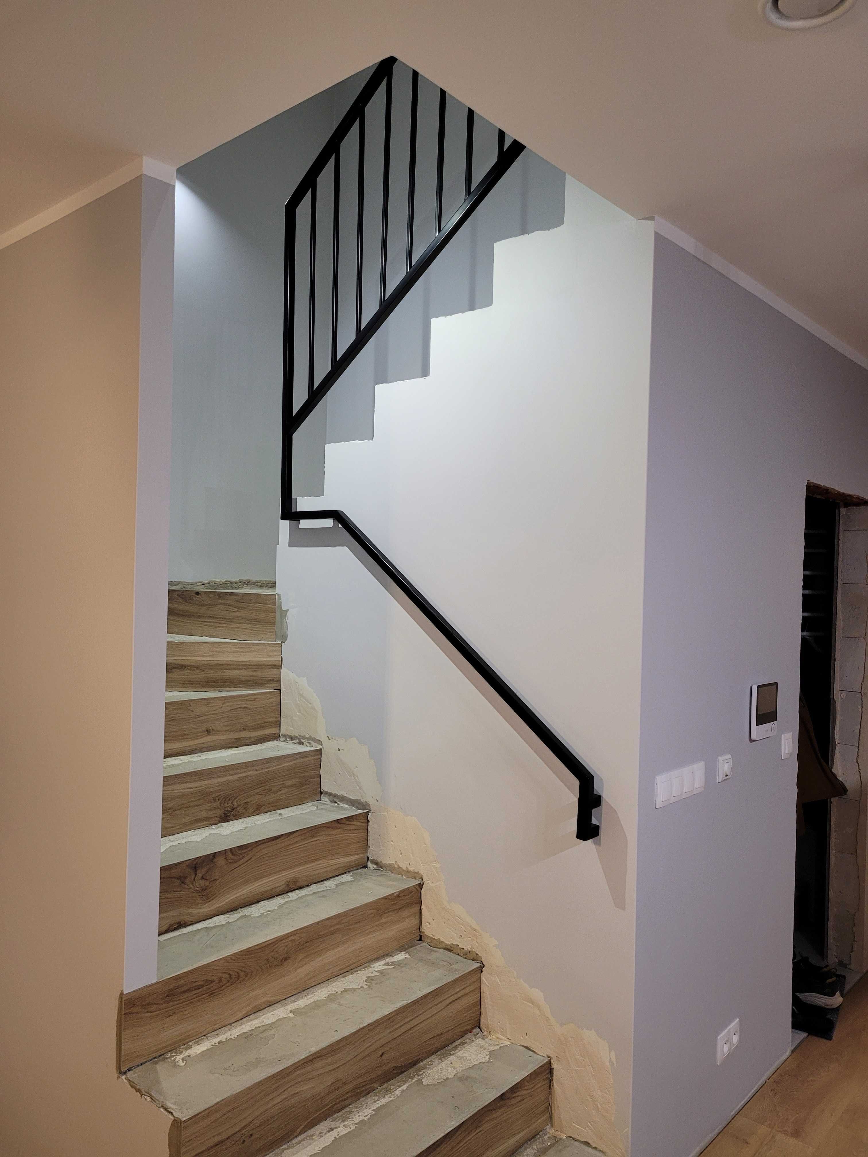 Barierka wewnętrzna schodowa metalowa modern spawana Balustrada