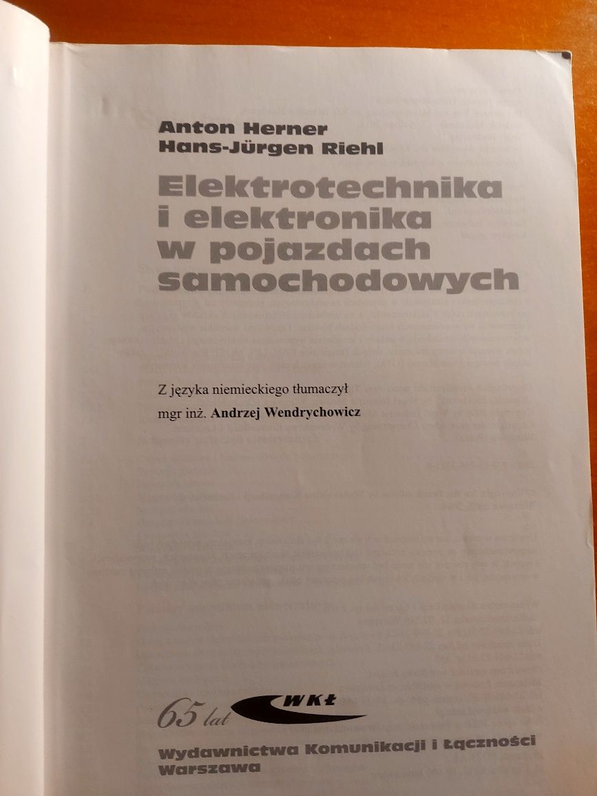 Podręcznik Elektotechnika i elektronika w pojazdach samochodowych
elek