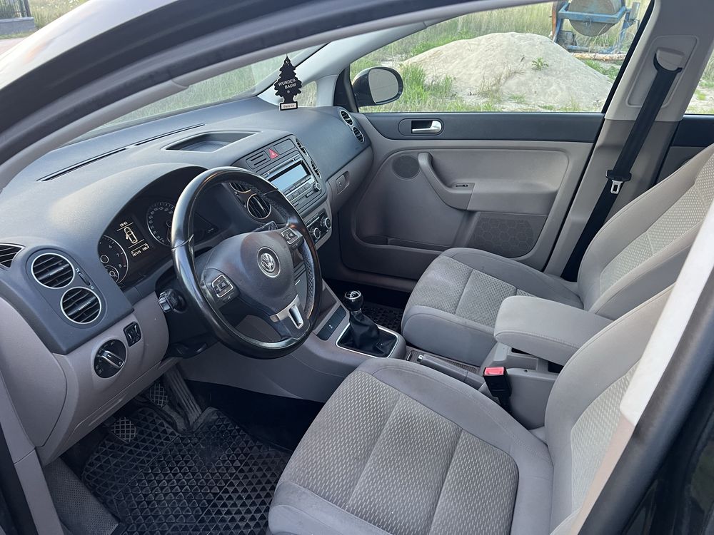Volkswagen Golf VI Plus,1.6 MPI,8V, 2010, oryginalny przebieg