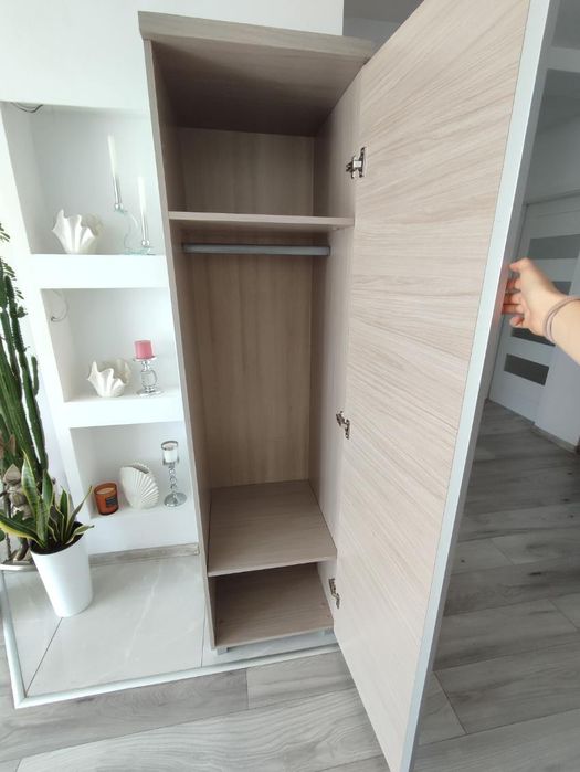 Meble do salonu komoda słupek szafka komplet