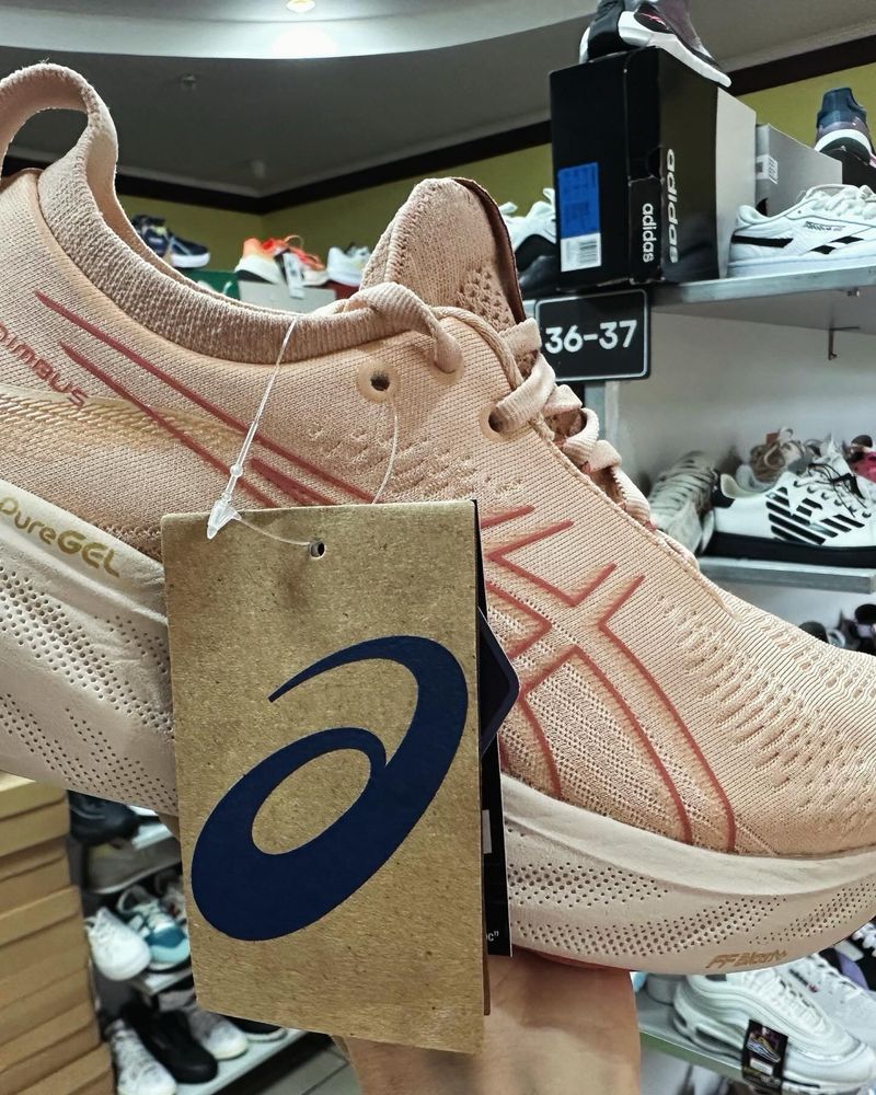Кросівки для бігу ASICS Gel- nimbus 25