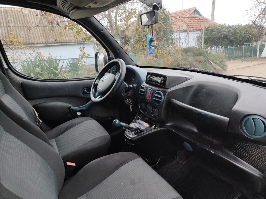 Продам fiat doblo 1.9 дизель пасажир