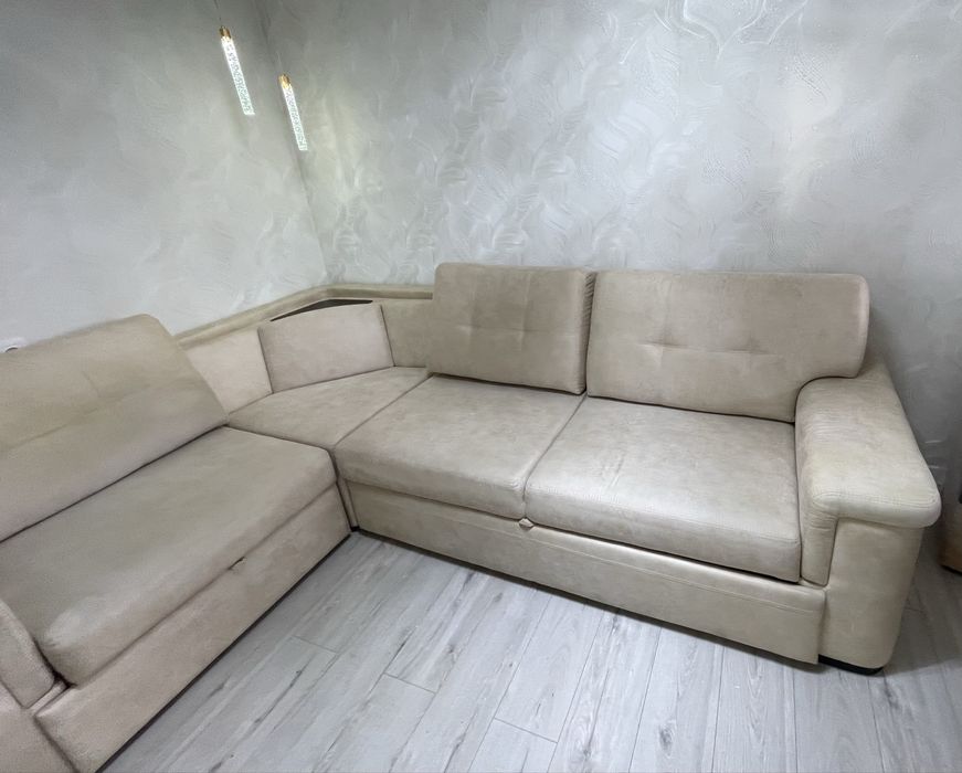 Кутовий диван «Леон»