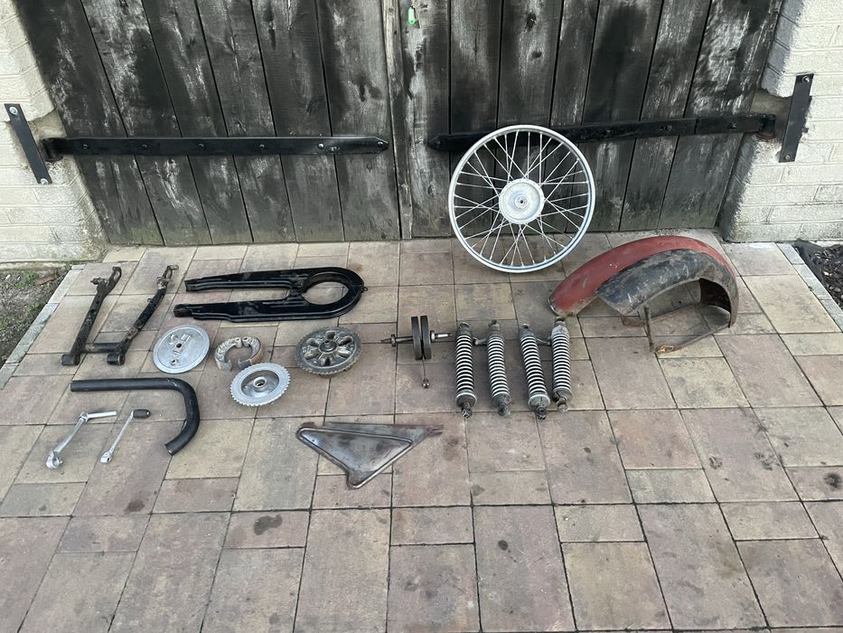 Sprzedam cześci do wsk i cezet