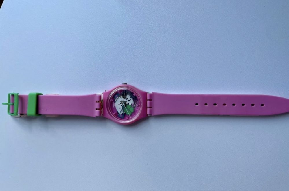 Swatch GP147 różowy z koniczynką