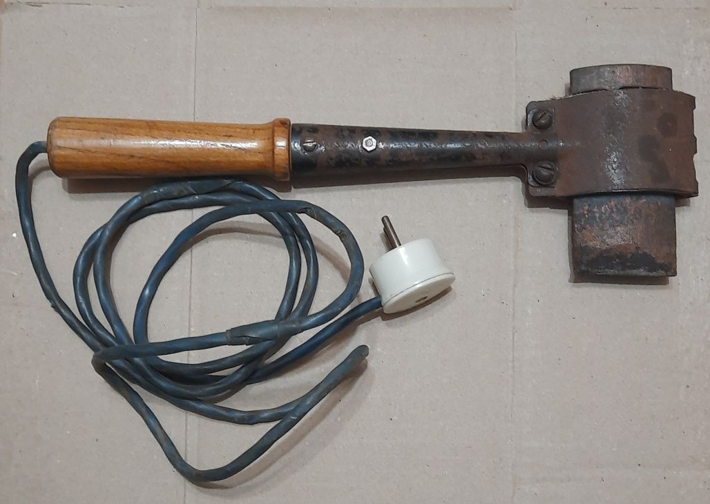 Паяльник молотковый 220V- 200W