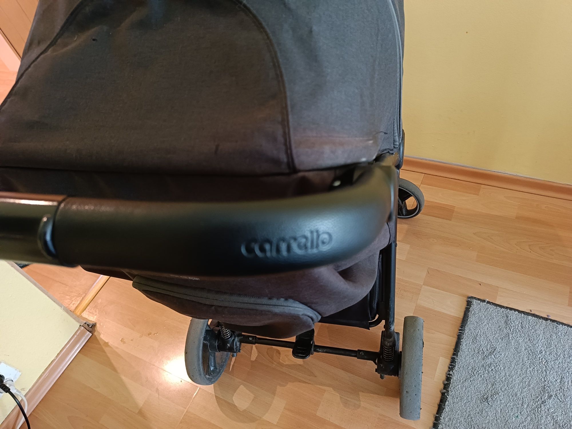 Sprzedam Wózek spacerowy dla dziewczynki
