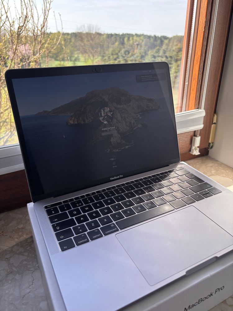 MacBook Pro 2017, poleasingowy, gotowy do pracy