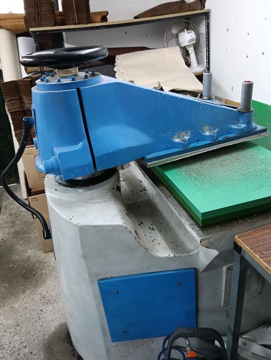 Balançé de corte USM