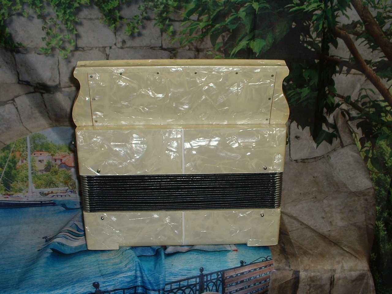 Concertina Ranco Avenda N . 784