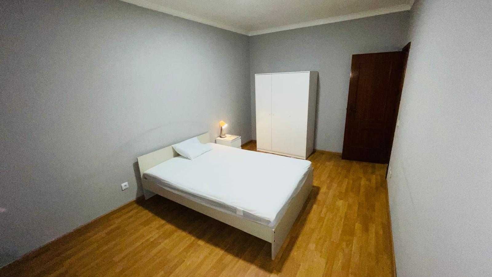 Aluga-se 1 Quartos Completos e Espaçosos para casal e estudantes