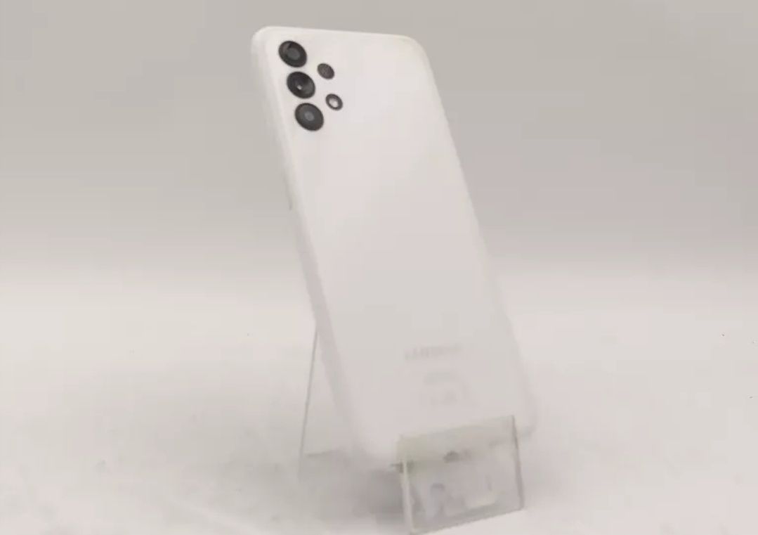 Smartfon Samsung Galaxy A13 4 GB / 64 GB 4G (LTE) biały