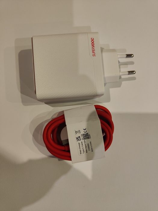 Ładowarka Oneplus superVOOC 100 w z dwoma portami nowa