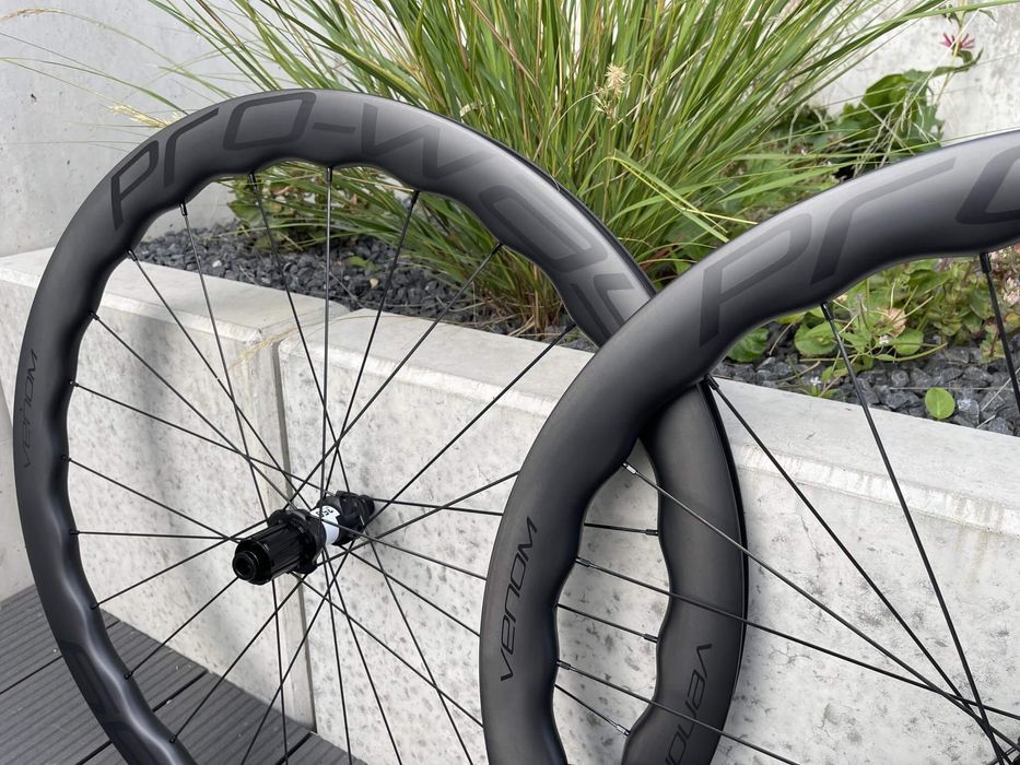 OUTLET! Koła karbonowe carbon szosowe PRO-WAY VENOM 50mm 1485g