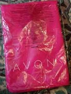 Фирменная женская футболка с принтом «Avon» (хлопок; размер L/48)