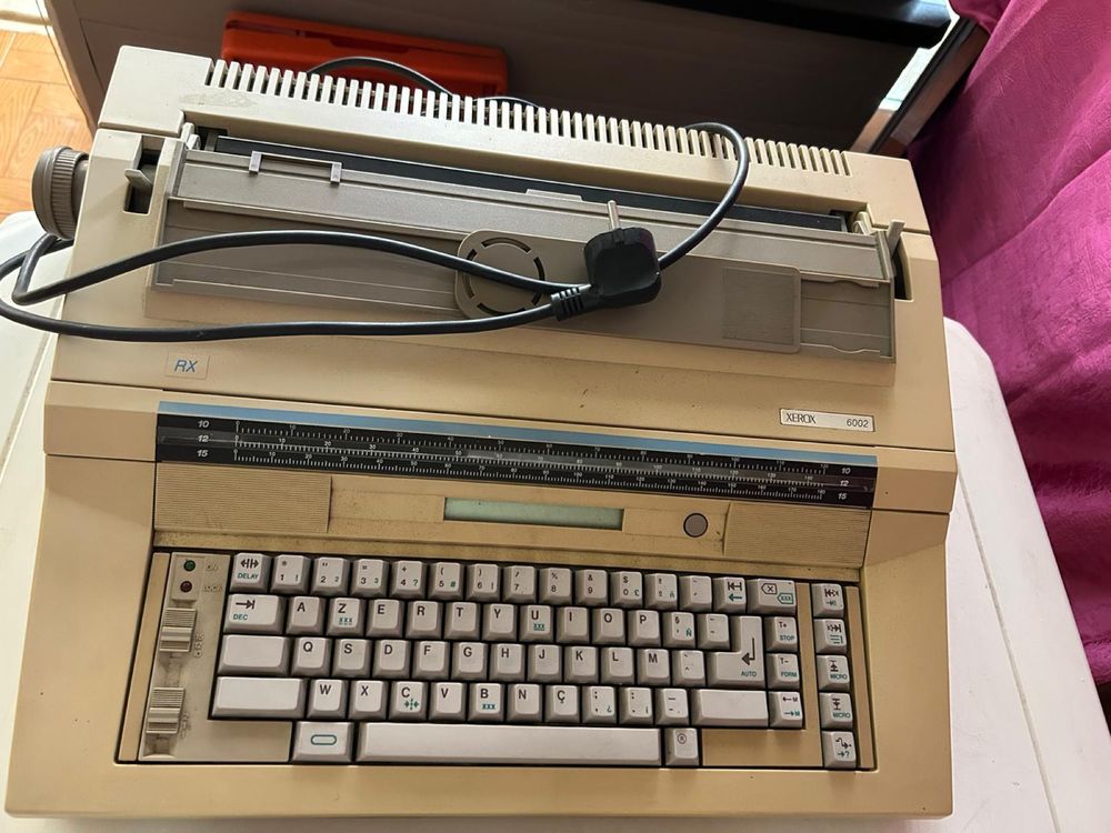 Máquina escrever xerox 6002