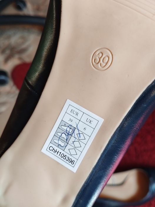 Туфлі -лодочки 38 р.