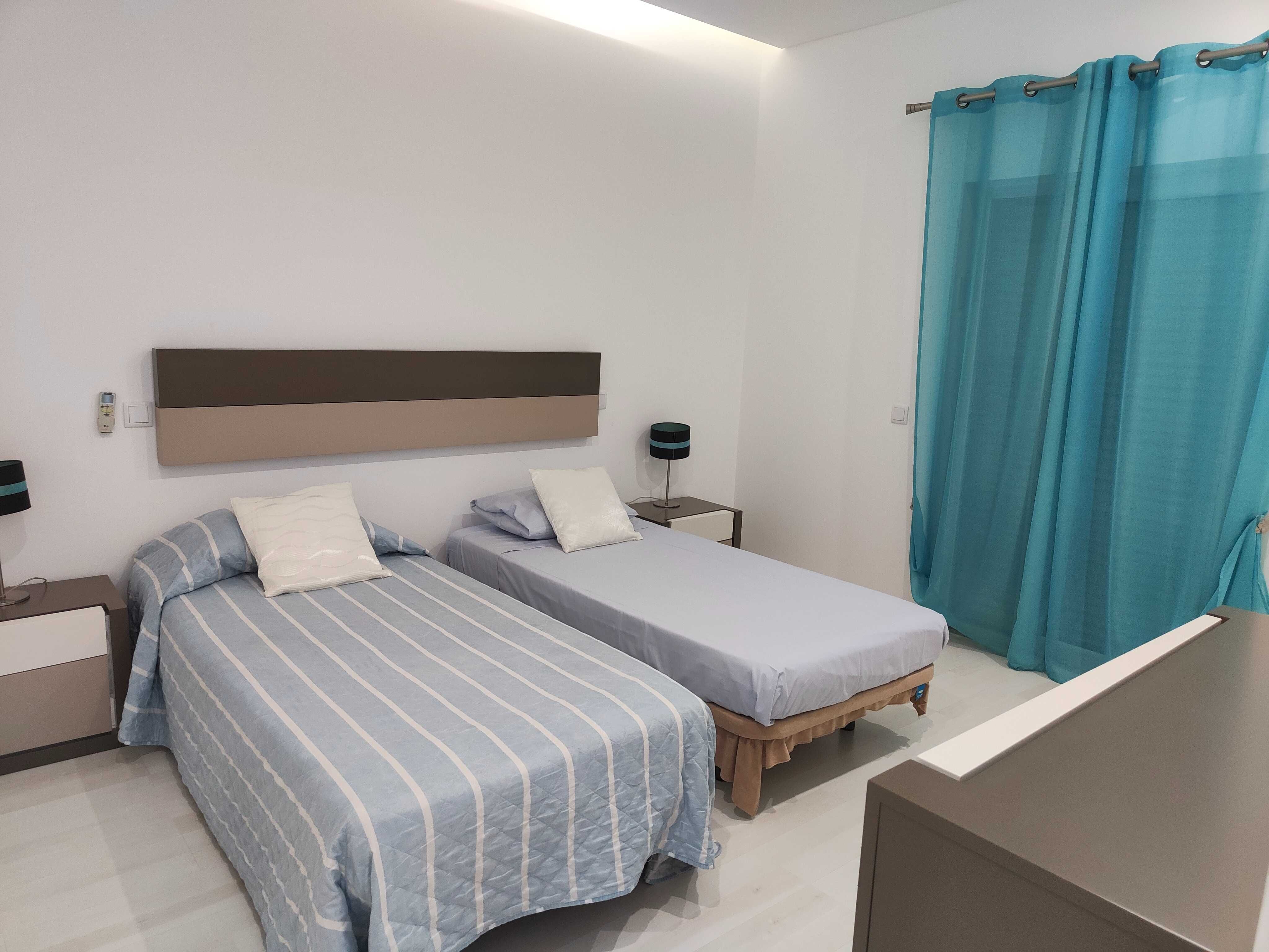 Vila Moderna 4 quartos/ piscina Privativa