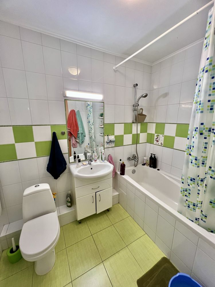 Продаж 3х кімнатної квартири,Урлівська 34,Осокорки,Позняки, генератор