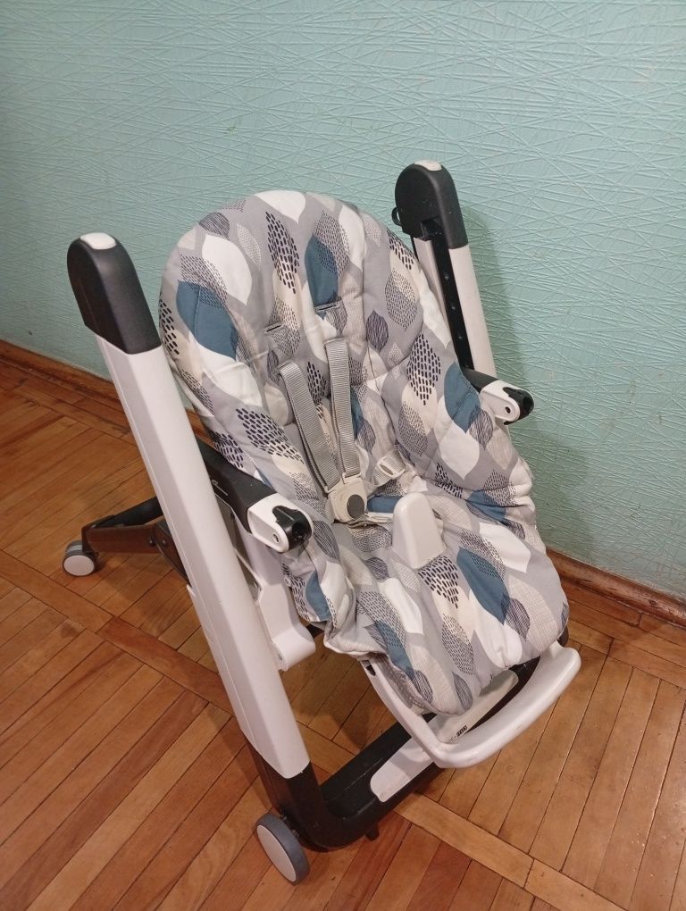 Стільчик для годування peg perego siesta