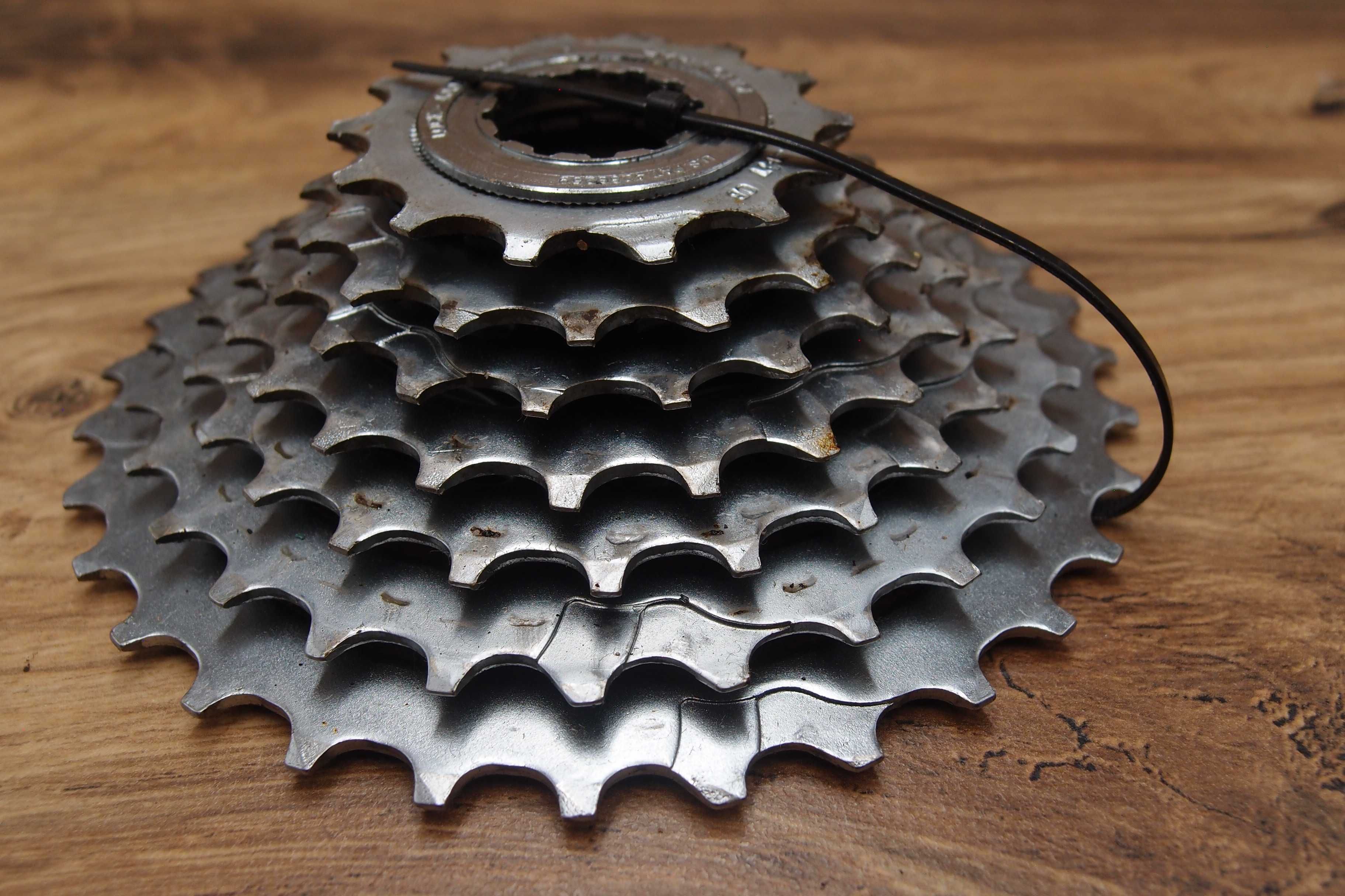 kaseta rowerowa Shimano Hyperglide 7 rzędów 14-32 T