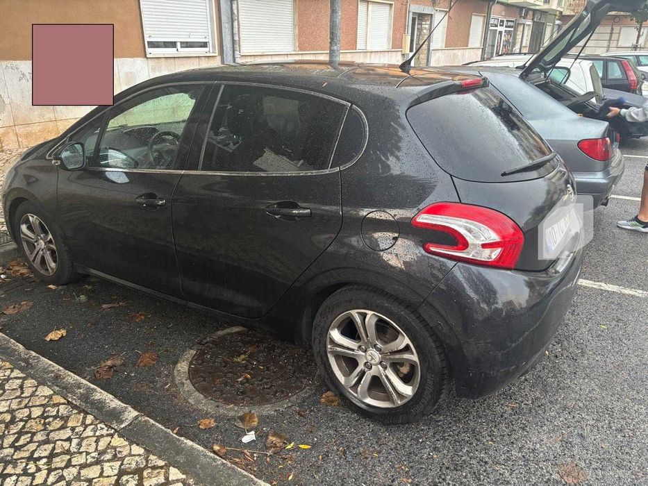 Peugeot 208 - Diesel