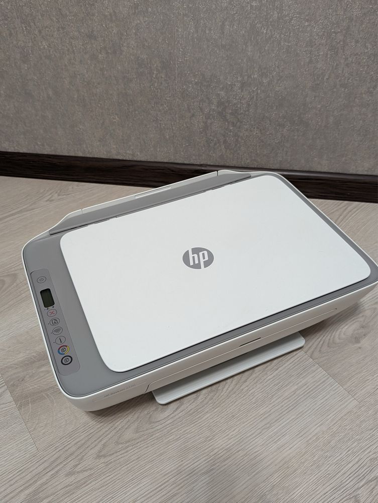 Продам принтер HP DeskJet 2720 with Wi-Fi