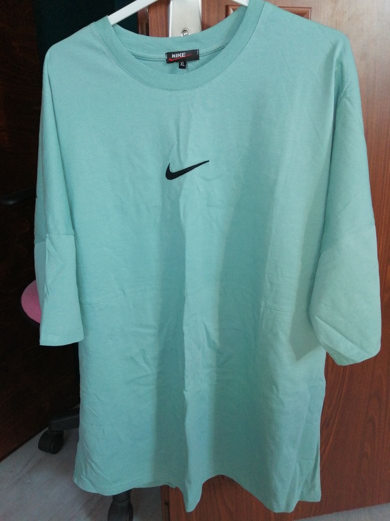 T-shirt Nike, kolor seledynowy