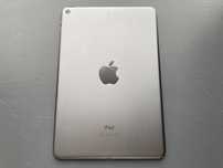 iPad mini {2019)