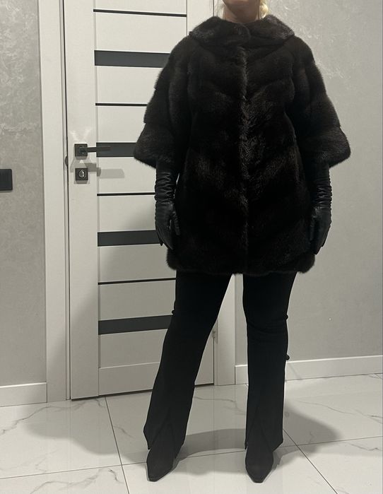 Норкова шуба коричнева