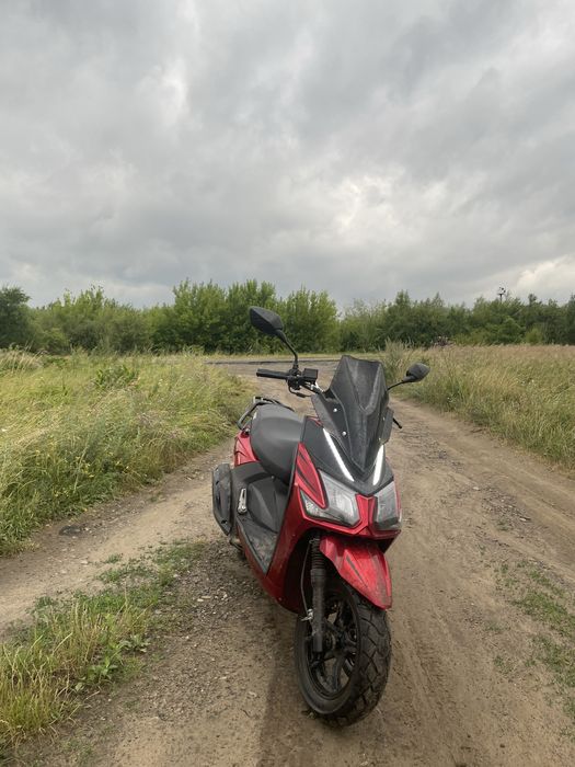 Скутер Spark SP150S-19BN