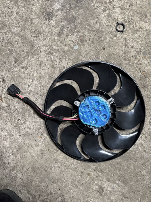 Вентилятор радіатора Tesla model 3 / Y 2018-