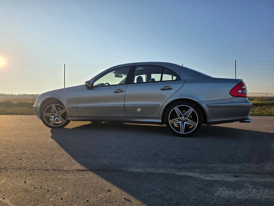 Mercedes-Benz Klasa E Mercedes-Benz E500 W211 4MATIC – 306 KM bogate wyposażenie stan bdb