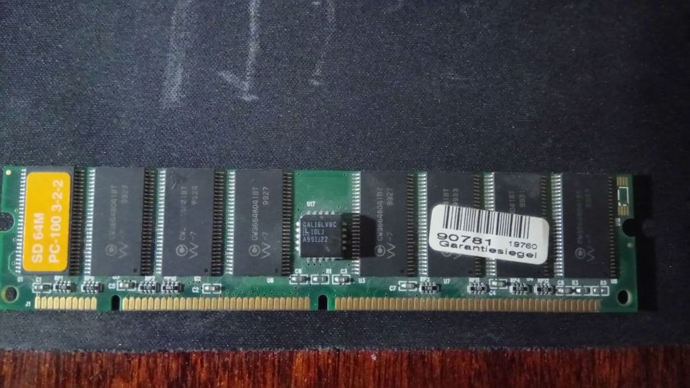 Оперативная память SD 64M PC-100 3-2-2
