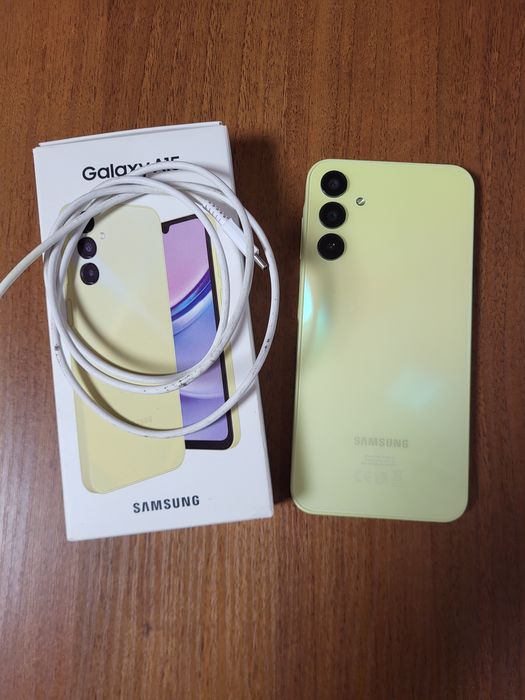 Смартфон Samsung Galaxy A15 8/256GB Yellow з гарантією до 13.08.2026