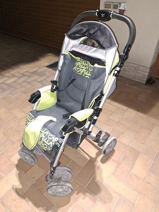 Коляска для дітей