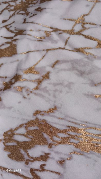 Bieżnik piękny na uroczyste okazje złoty