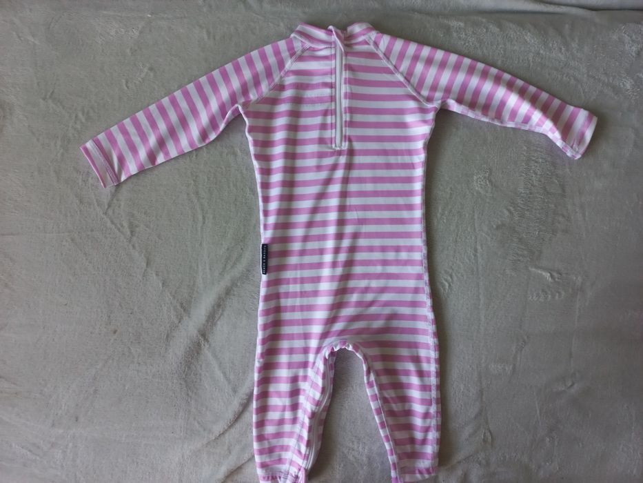 Kombinezon UV dla dziewczynki