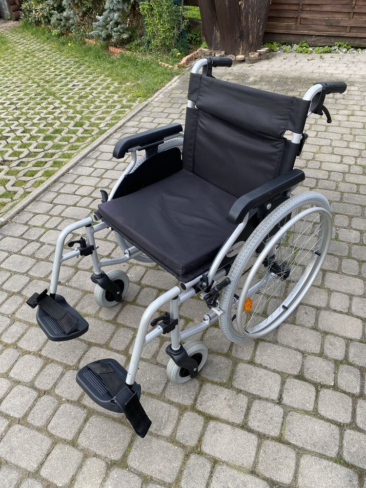 Wózek inwalidzki armedical