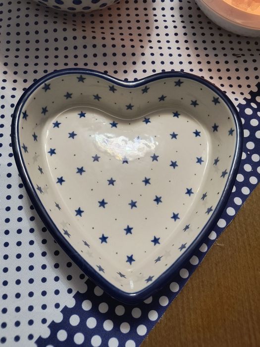 Półmisek z ceramiki Bolesławiec