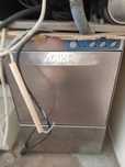 Máquina de lavar copos e chávenas