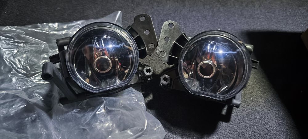 faróis nevoeiro novos bmw E90 E91 E46 E60 E61 E63 E64 E83