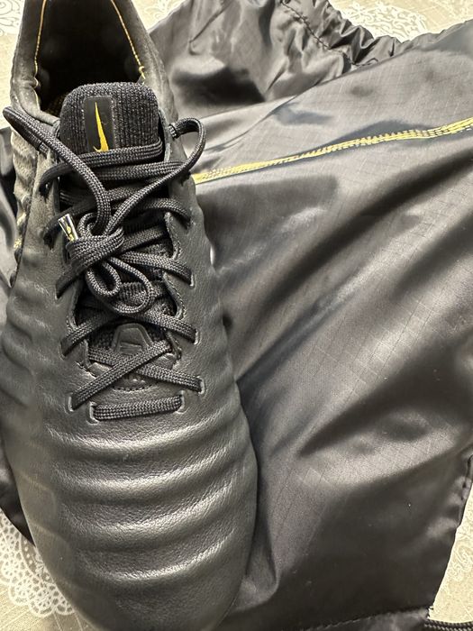 Chuteiras NIKE (NOVAS)